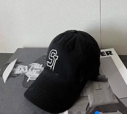 Europe and the United States Labelled soft top baseball cap men's and women's personality washed caps tide Wholesale