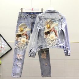 Women's Jackets European Style Denim Jacket Women Fashion Beaded Sequined Embroidered Flower Washing Water Jeans Coat