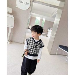 Boys suit autumn new Korean version of the baby Western style casual three-piece suit children's handsome suit
