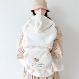 Blankets Swaddling Coral Fleece Baby Embroidered Bear Winter Comforter Clothes Warm Stroller Infant Cloak Nap Cover Outwear 230331