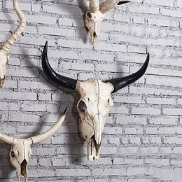 Decorative Objects Figurines Resin Longhorn Cow Skull Head Wall Hanging Decorations Retro Bull Ornaments 3D Animal Horns Sculpture Crafts 230330