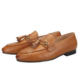 Dress Shoes 2023 New Brown Cowhide Men's Loafers With Handmade Metal Buckle And Tassels Slip-On Male Smoking Slippers Red Outsoles