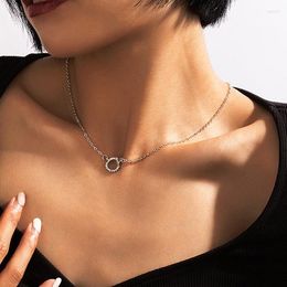 Pendant Necklaces 2023 Diamond Ring Hollow Single Layer Necklace Geometric Circle Simple Clavicle Chain