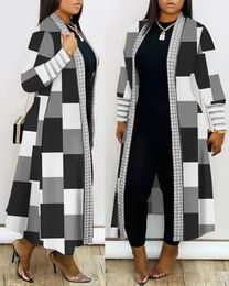 Kvinnors trenchrock mode tryckt långärmad skarvning Autumn Winter Cardigan Öppna kläder Löst 230331