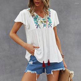Women's T Shirts Summer Women White V-neck Short Sleeve Casual Tops Embroidered Cotton T-Shirts Flower All-Match Streetwear Commute Tees
