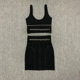 Kvinnors spårningsdräkter Tvåverk Dress Designer Tank Top Cotton Stretch Croped Yoga Suit Fitness 2st BRA Mini kjolar Tanks Topps Shorts Golf Tennis Vintage T Shirt Tee