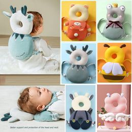 Pillows Baby Head Protection Headrest Cushions for born Care Things Safety Pad Cushion Back Prevent Injured Security 230331