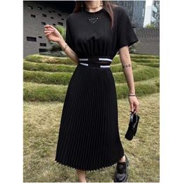 Women Two Piece Dress T-shirt Dress Set Triangle Letter Hip Short Sleeve Round Neck Set Style Pleated Dress Women Fashion Classic High Quality Luxurys Clothing Size S-L