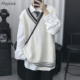 Men's Vests Oversize Sweater Men Patchwork Preppy Style Couple Soft Knitwear Leisure Hipster Unisex Homme Sleeveless Jumpers All match 230331