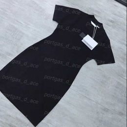 Casual Dresses Luxury Designer Knit Brand Womens t Shirt Black Hip Cover Short Sleeve Turtleneck Knitted Tops18l3