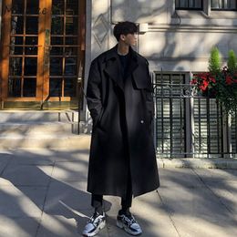 Men's Trench Coats Long Men High Quality Comfort Windproof Loose Classic Teenagers Trendy Ulzzang Autumn Males Outwear Allmatch Daily Chic 230331