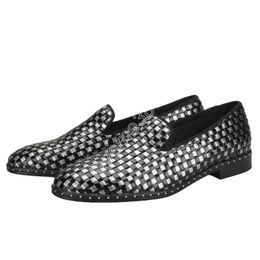 Dress Shoes 2023 Black And Grey Checkerboard Patent Leather Men's Loafers For Party And Banquet Handmade Spikes Outsole Moccasins
