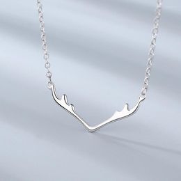 Chains 2023 Jewellery Fashion Elk Horn Pendant Necklace Women Exquisite Clavicle High Quality