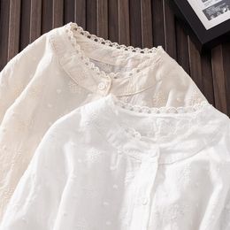 Women's Blouses Small Japanese Lace Stand Collar Loose Hookshirt Women Solid White Apricot Long Sleeved Female Render Unlined Upper Garment