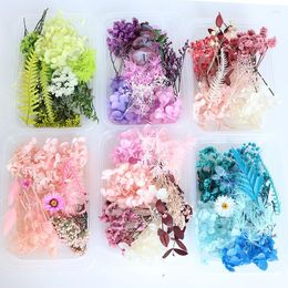 Decorative Flowers Random 1 Box Real Dried Flower Resin Mold Fillings UV Expoxy For Epoxy Molds Jewelry Making Craft DIY Accessories