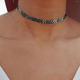 Chains 1 Piece Zinc Alloy Fishbone Necklace Short Collar Choker Metal Casual Women Party Jewellery Trend Gift 34cm Long