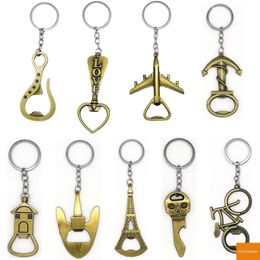 Alloy Beer Bottle Opener Keychain Funny Design Portable Key Ring Pendant Decoration Wedding Favours for Guests Opener Souvenir