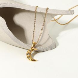 Pendant Necklaces French Fashion INS Style Necklace Stainless Steel Inlaid Three Zircon Moon Retro For Women Pendants