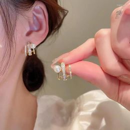 Dangle Earrings 2023 Inlaid Zircon Pearl Claw Women's Unique Design Personality Fashion Stud Wedding Jewelry Birthday Gift