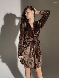 Women's Sleepwear Tulin Fashion Velvet Nightgown Elegant Nightwear Solid Color Autumn Night Dress Women Pajama Lace Up Bathrobe Female