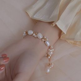 Strand Beaded Strands Baroque Freshwater Pearl Bracelet Female Special-shaped Luxury Jewelry Charms Wholesale Bracelets For Women