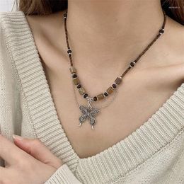 Collane con ciondolo Collana a farfalla in stile cinese retrò Perline Gioielli in catena di osso di pietra naturale per regalo di moda per ragazze da donna