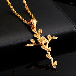 Pendant Necklaces Vintage Delicate Rose Flower For Men Women Corss Necklace Charm Unique Jewelry High Quality Stainless Steel Accessories