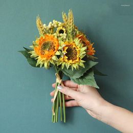 Decorative Flowers Handmade Sunflower Bunch With Green Leaves And Grass Silk Artificial For Wedding Bridal Hand Holding