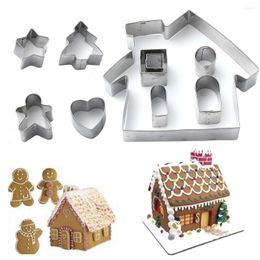 Baking Moulds Christmas Gingerbread House Cookie Cutters Biscuits Mould Stainless Steel Cracker Shortbread For Cake Decorating Tool