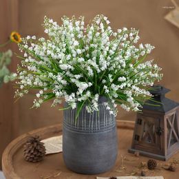 Decorative Flowers 1Pcs Artificial Bellflower Lily Valley Flower Plastic Home Soft Decoration Wall Wedding Green Fake Plant