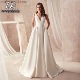 Party Dresses Famous Design Satin Wedding Dress with Pocket V-neck Cutout Side Open Back Bridal Dress Pocket vestido longo de festa T230502