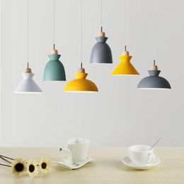 Pendant Lamps Morden Nordic Colorful Wood Lights Lamparas Chandeliers Minimalist Design Shade Luminaire Bar Dining Room Bedroom