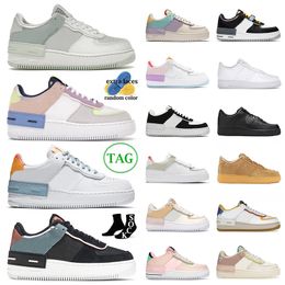 Top Fashion 1 Low Running Shoes Men Women Spruce Aura Crimson Tint Volt Be Kind Black Light Shadow Pale Ivory Triple White Wheat Arctic Punch Sneakers Trainers EUR 36-47
