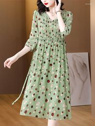 Casual Dresses Green Silk Polka Dot Midi Dress Summer Chic Pleated V-Neck Leisure Vestidos 2023 Women Korean Fashion Elegant Prom