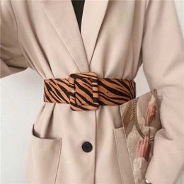 Other Fashion Accessories New Fashion Leopard Print Ladiees Wide Waistband Suede Square Buckle Round Buckle Belt AllMatch Windbreaker Dress Accessories J230502
