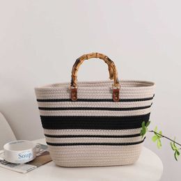 Nxy Bamboo Handle Women Handbags Cotton Thread Woven Tote Summer Stripe Beach Bags for Bohemian Straw Bag Boho Clutch New 230424