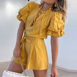 2023 New solid Colour stand-up collar pile sleeve shirt top high waist lace-up straight shorts two-piece