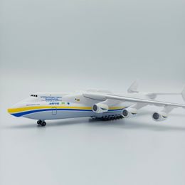 Aircraft Modle 1/400 Scale Antonov An-225 "Mriya" Aeroplane Model ABS Plastic Toy Collectible Gift Souvenir for Adult Fans 230503