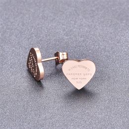 Hohe Qualität Liebe Ohrringe Designer Ohrringe Edelstahl Ohrstecker Rose Gold Silber Creolen Frauen Party Marke Designer Schmuck Geschenk Zubehör 3 Farbe