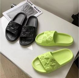 Designer Slippers Mens Women Sandals Beach Slide Flat Platform Ladies Sandali Bathroom Home Shoes Flip Flops Striped Causal shoes