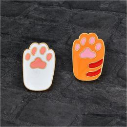 Pins Brooches Dog Paw Enamel Pin Lapel Badge Jewelry Cat Pet Lover Backpack Metal Decoration Bag Button Broach Drop Delivery Dhshx
