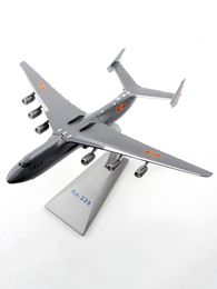 Aircraft Modle 1/400 Scale Antonov AN-225 transport Aircraft Chinese Air Force Painted AN 225 Finished Alloy Die Cast Plane Model Collection 230503