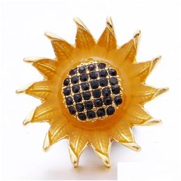 Clasps Hooks Rhinestone Gadget Gold 18Mm Snap Button Clasp Sunflower Charms For Snaps Diy Jewellery Findings Suppliers Gift Drop Del Dhr6E