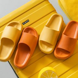 Slippers Super thick-soled slippers female summer home couple bathroom bath indoor non-slip deodorant silent sandals slippers male 230503