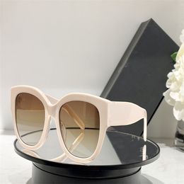 10A Fashion designer sunglasses women M95 vintage glamorous butterfly shape frame glasses summer quality Anti-Ultraviolet come with box