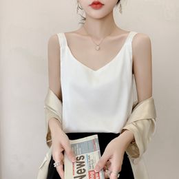 Camisoles Tanks Silk Camisole Ladies Summer Suit Inside V-Neck Satin Bottoming Vest Thin Loose Sleeveless Sling Silk Tops Small Shirt Trend 230503