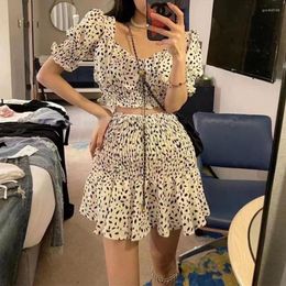 Work Dresses Skirt Sets 2023 Summer Square Neck Flared Sleeves Super Cropped Printed Floral Chiffon Shirt Top Folds Simple