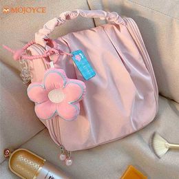 Cosmetic Bags Cases Pleated Cute Cloud Makeup Bag Floral Cosmetic Bag Korean INS Fashion Cosmetics Case Hanger Toiletry Bag Portable Makeup Pouch Z0504