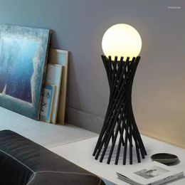 Table Lamps Nordic LED Lamp Spiral Tower Black White Gold Decor Desk For Bedroom Living Room Dining Indoor Lighting Fixtures