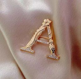 Fashion Style Letter Flower Leaf Diamond Brooch Beautiful Suit Accessory Pins For Women Girl High Quality Jewellery